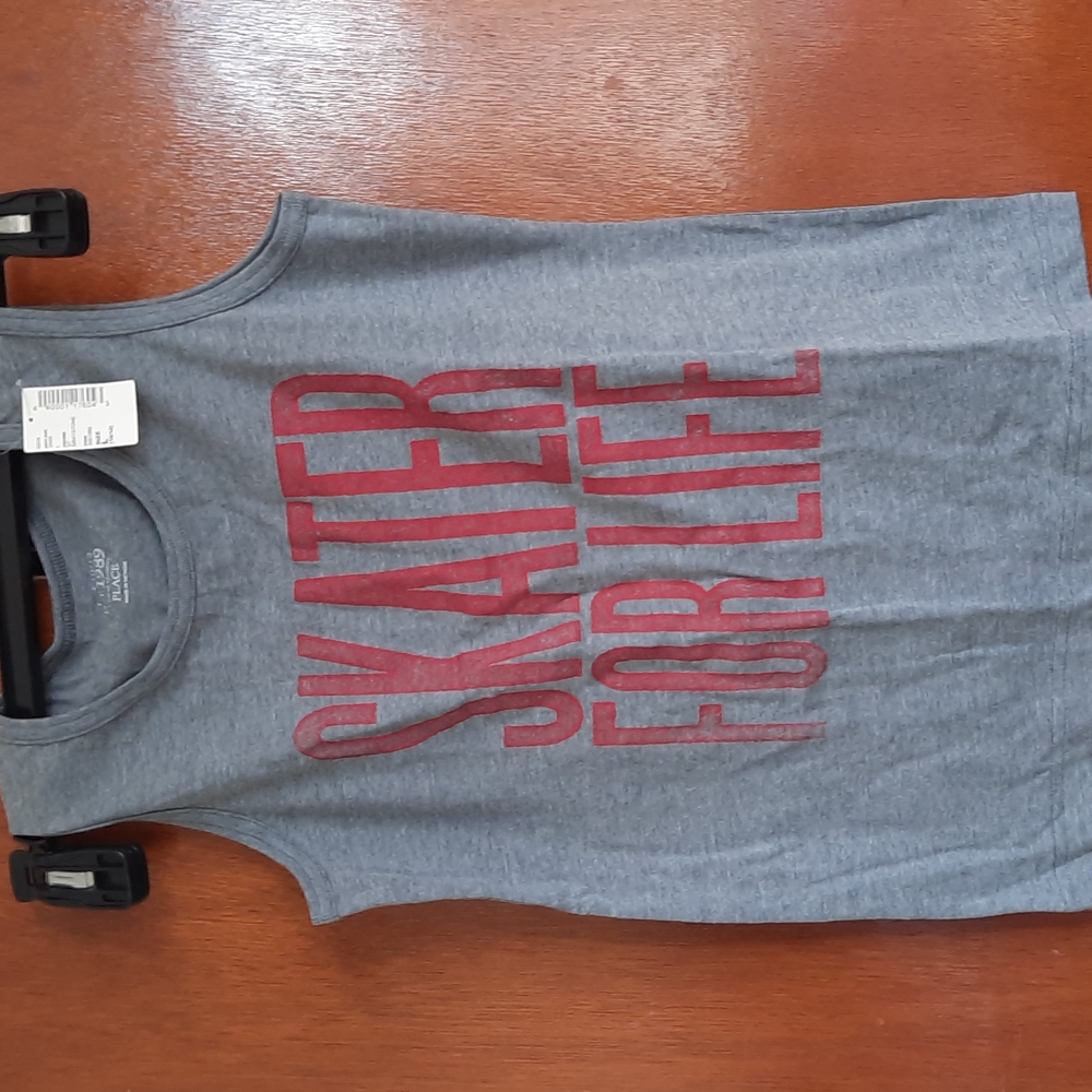 Nwt childrens place t-shirt size large